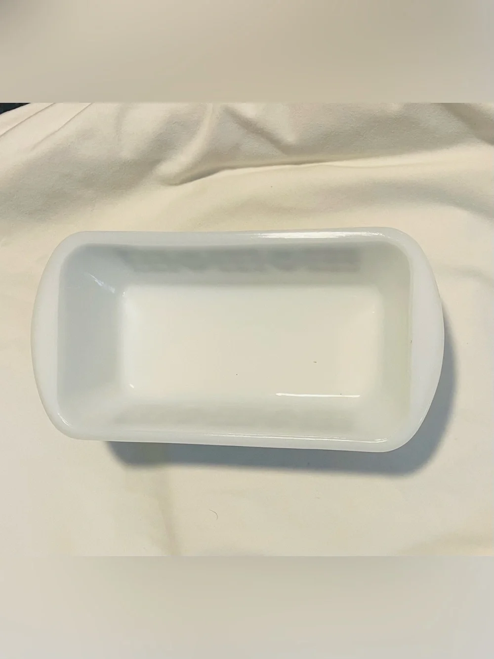 Vintage 70s Glasbake 1.5 Qt Milk Glass Loaf Pan- White/Brown Gingham/Tulips-J522